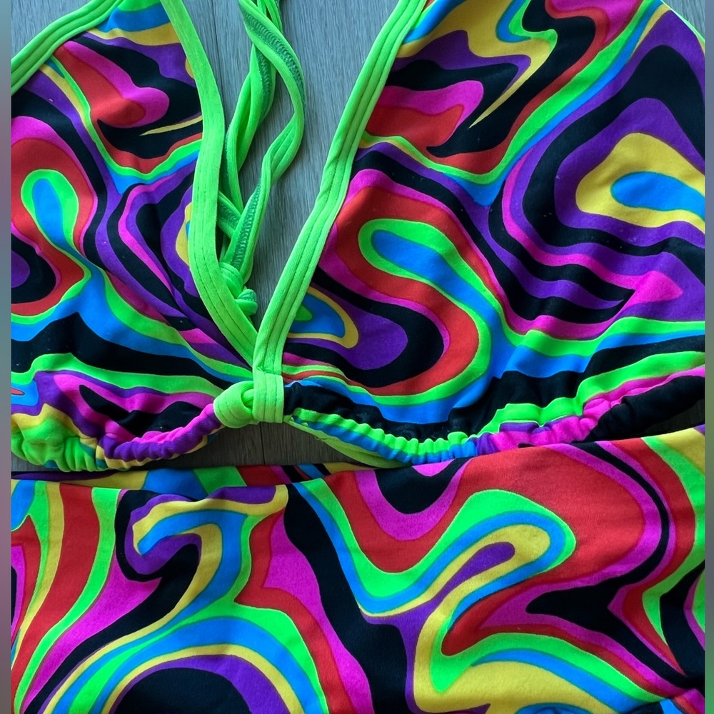 Dubluv Rave Biker Short Set - Picture 2 of 4